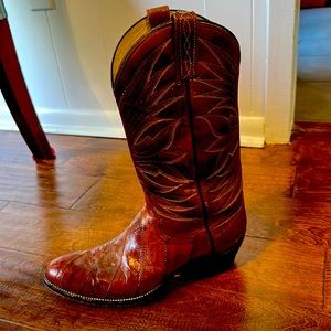 VINTAGE Dan Post cowboy boots